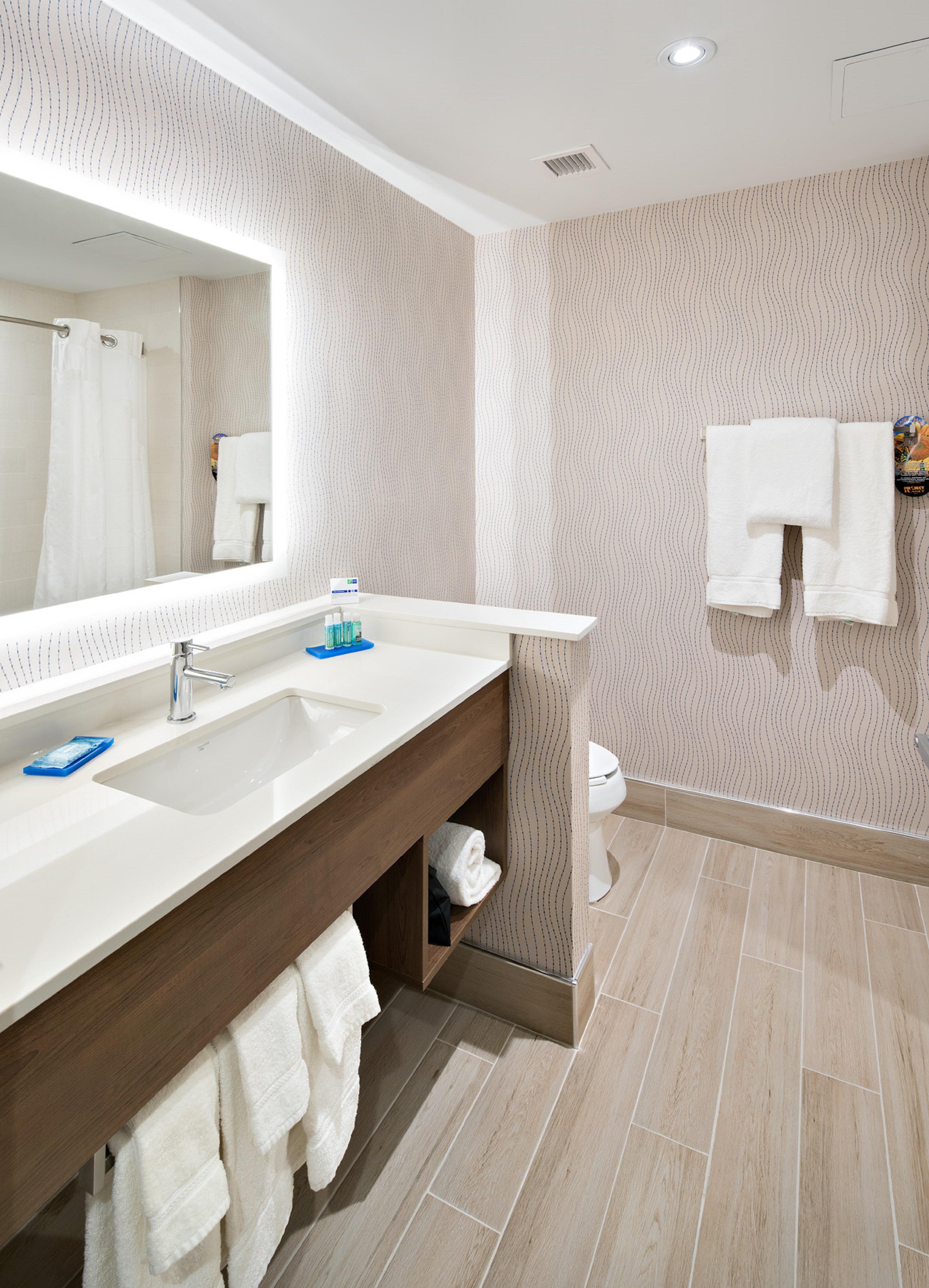 Holiday Inn Express - Red Deer North By Ihg Екстериор снимка
