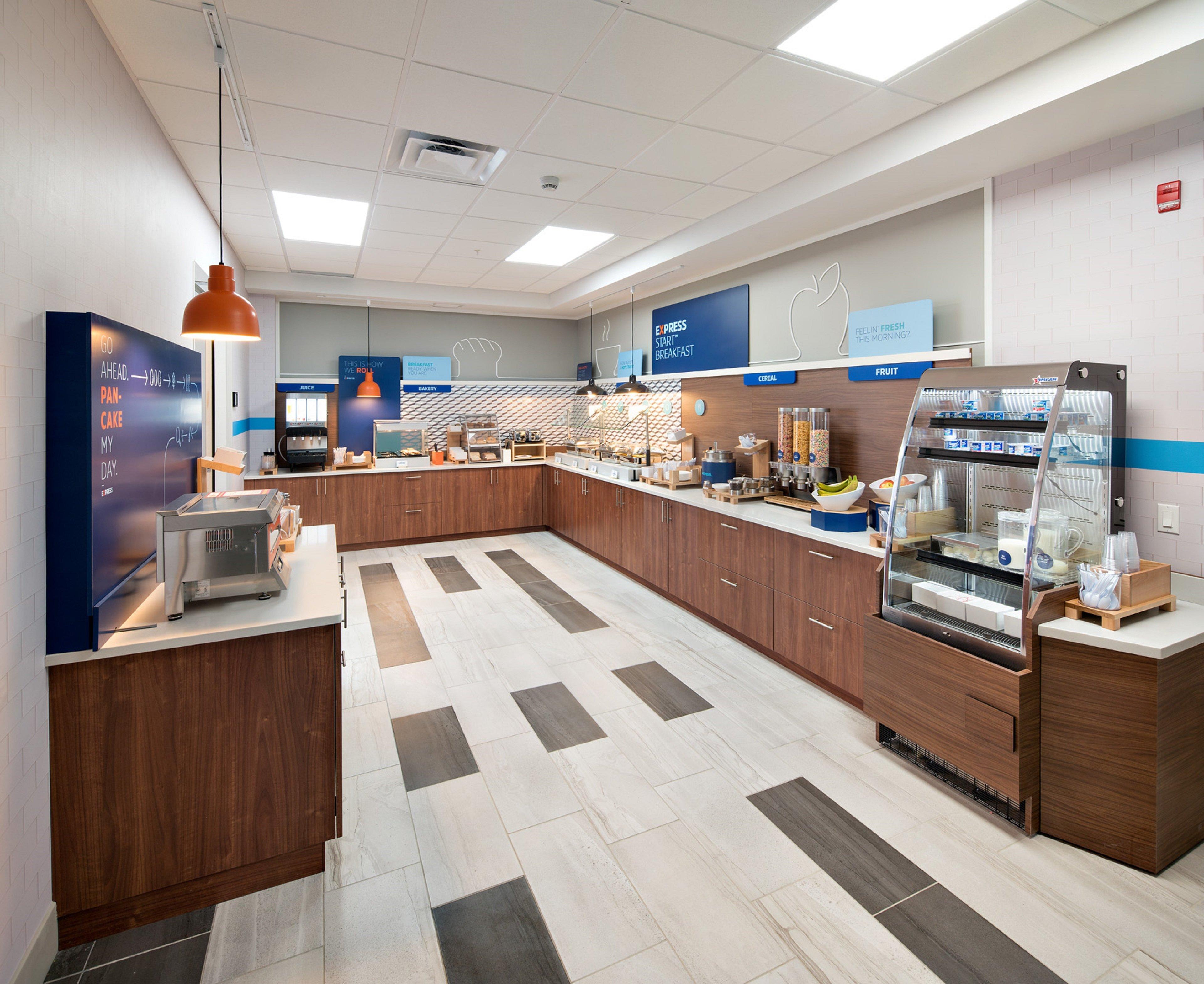 Holiday Inn Express - Red Deer North By Ihg Екстериор снимка