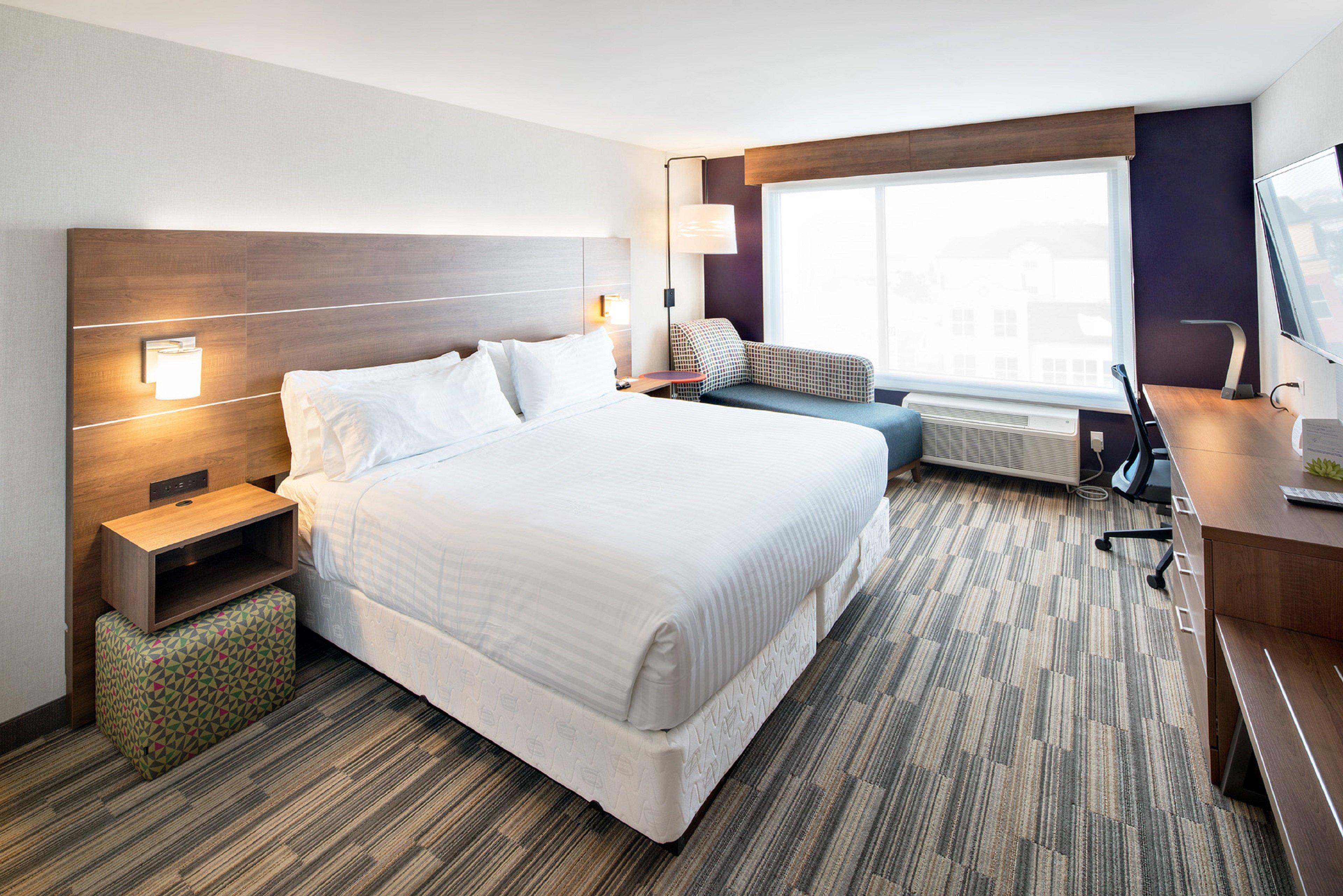 Holiday Inn Express - Red Deer North By Ihg Екстериор снимка