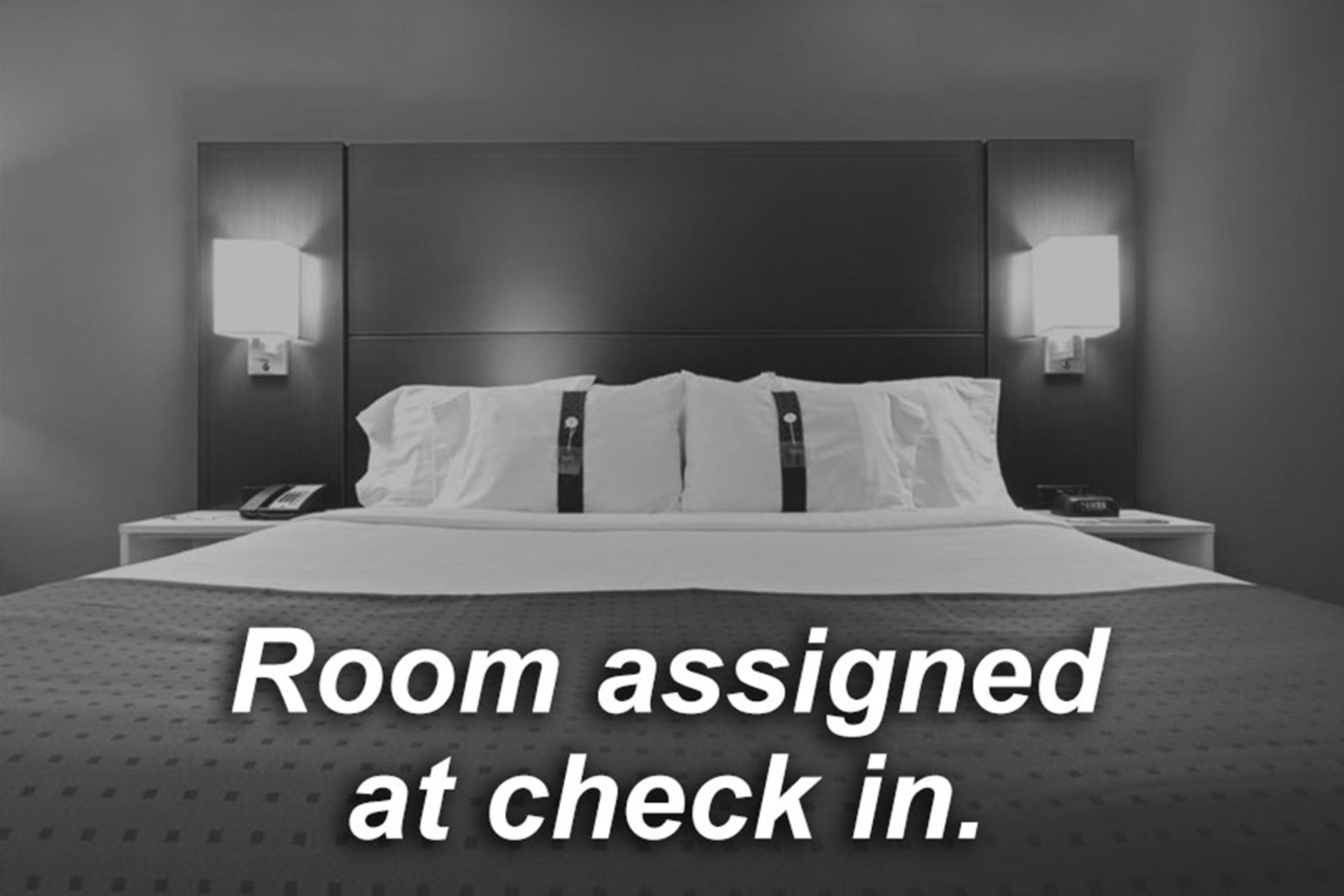 Holiday Inn Express - Red Deer North By Ihg Екстериор снимка