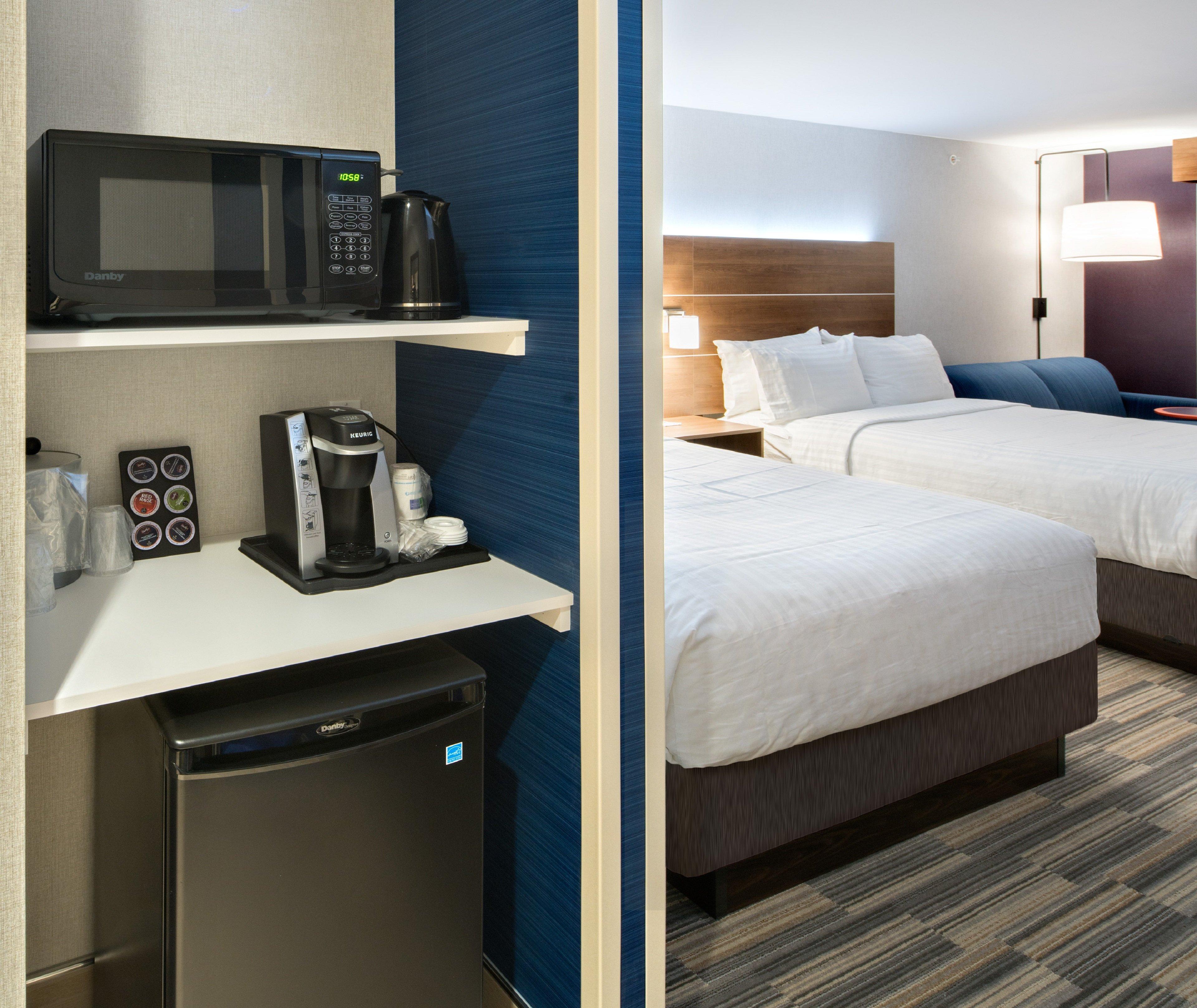 Holiday Inn Express - Red Deer North By Ihg Екстериор снимка