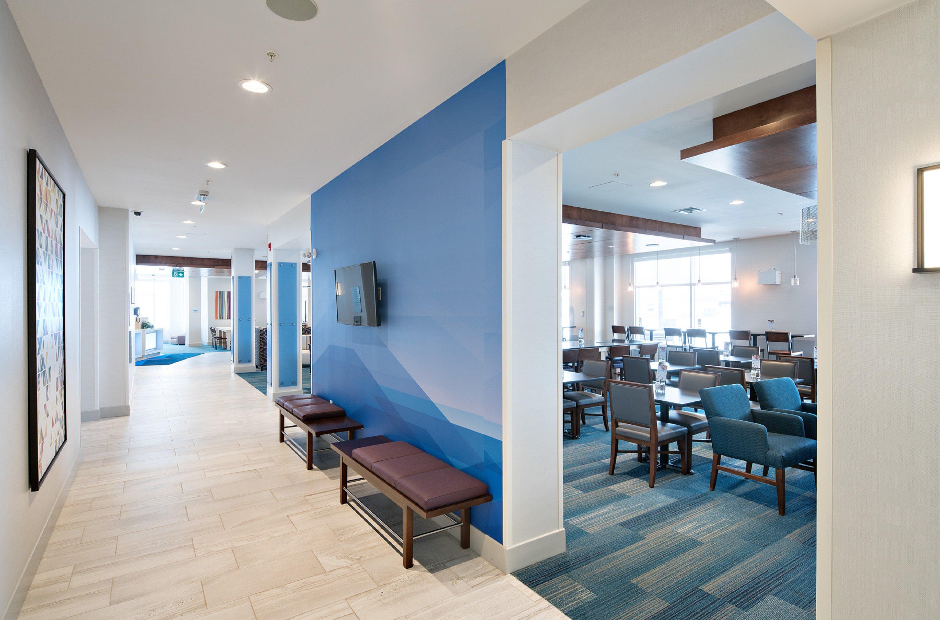 Holiday Inn Express - Red Deer North By Ihg Екстериор снимка