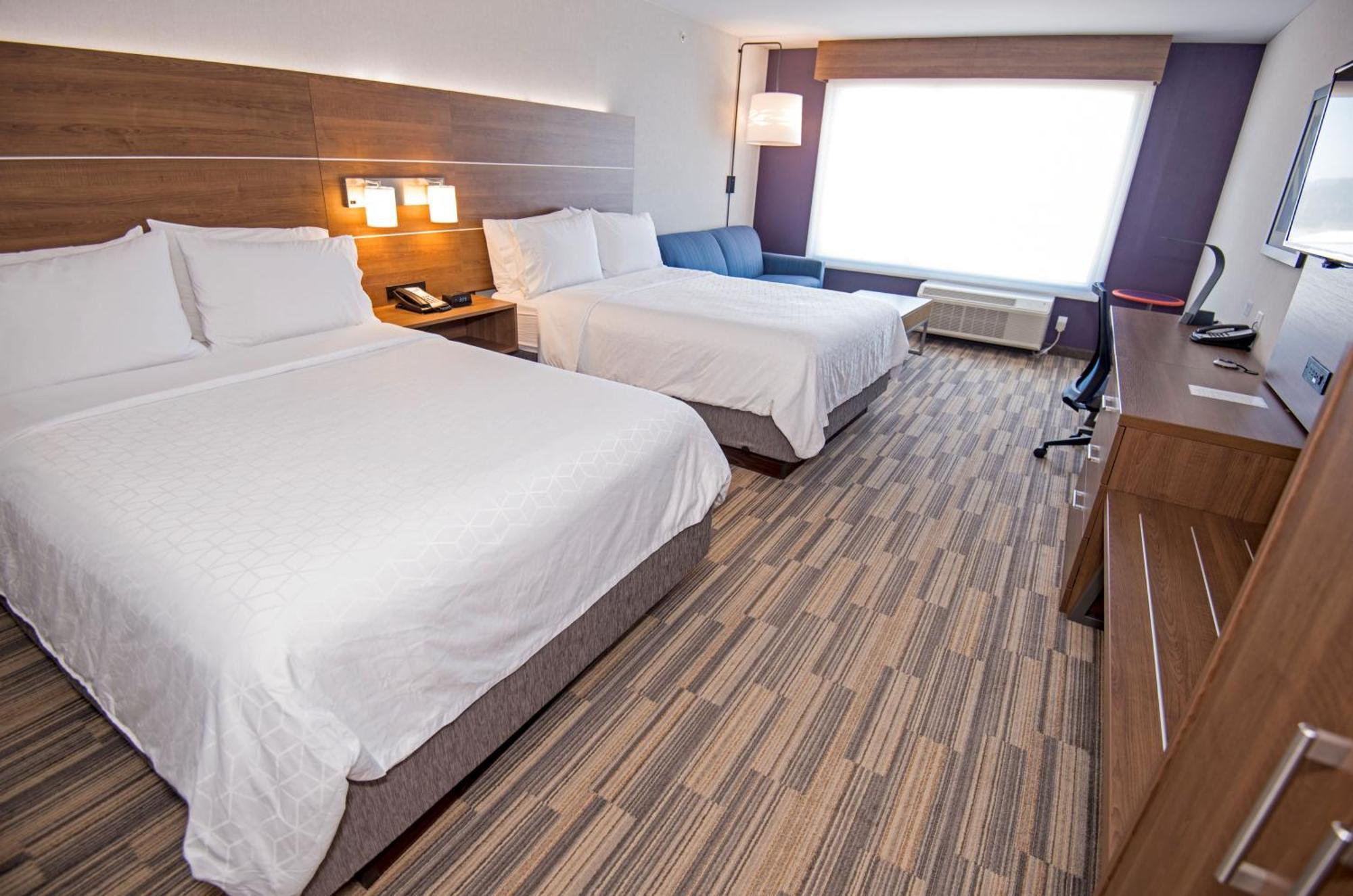 Holiday Inn Express - Red Deer North By Ihg Екстериор снимка